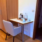מלון Lieblings Grieche - Restaurant Mit